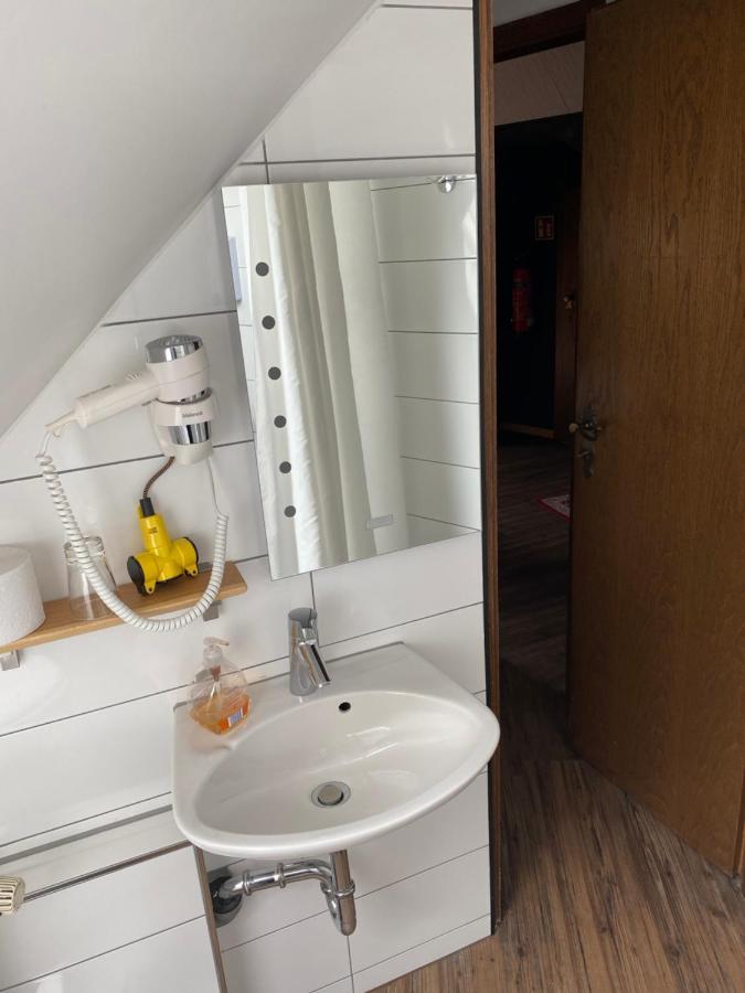 Hotel Kraus بيليفيلد المظهر الخارجي الصورة